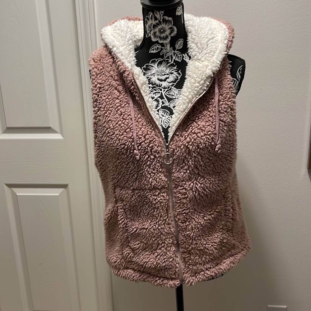 2Sable Fleece sleeveless hoodie